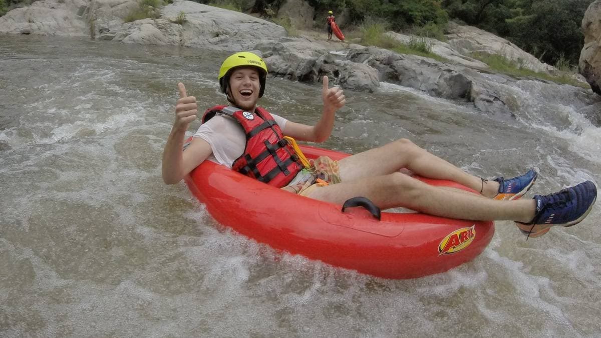 Tubing / Geckoing / Kloofing